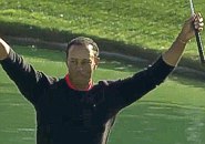 Tiger Woods jubelt